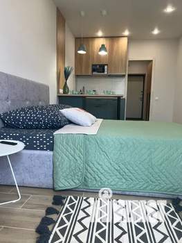 Студия квартира, посуточно, 28м2, 6/18 этаж