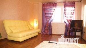 1-к квартира, посуточно, 40м2, 1/1 этаж