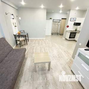 1-к квартира, посуточно, 42м2, 1/1 этаж