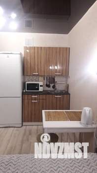 Студия квартира, посуточно, 25м2, 6/17 этаж