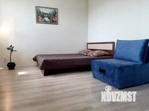 1-к квартира, посуточно, 40м2, 13/19 этаж