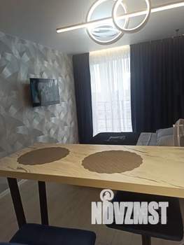 Студия квартира, посуточно, 28м2, 15/18 этаж