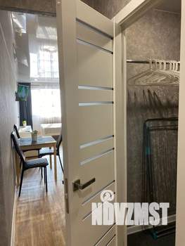 Студия квартира, посуточно, 40м2, 10/16 этаж