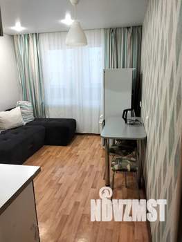 1-к квартира, посуточно, 42м2, 1/10 этаж