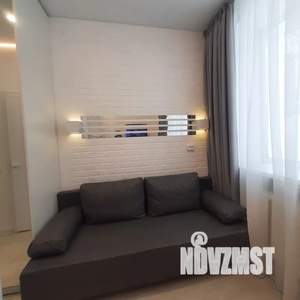 Студия квартира, посуточно, 16м2, 1/4 этаж