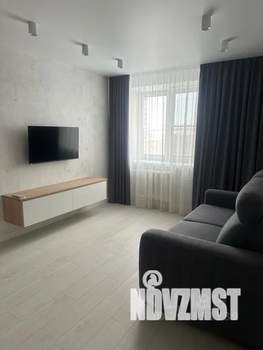 1-к квартира, посуточно, 40м2, 7/10 этаж