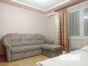 1-к квартира, посуточно, 37м2, 5/11 этаж