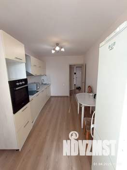 1-к квартира, посуточно, 43м2, 13/15 этаж