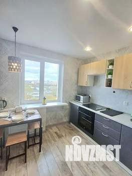 1-к квартира, посуточно, 33м2, 9/10 этаж