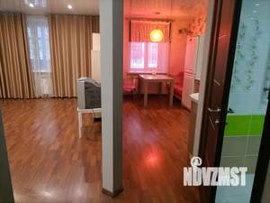 1-к квартира, посуточно, 42м2, 1/6 этаж