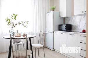 1-к квартира, посуточно, 34м2, 4/9 этаж