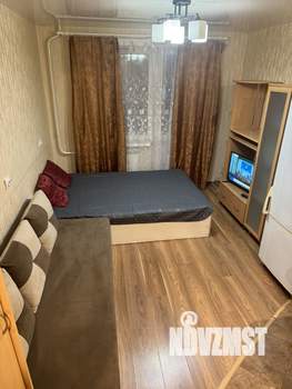 Студия квартира, посуточно, 25м2, 3/17 этаж