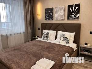 Студия квартира, посуточно, 24м2, 10/17 этаж