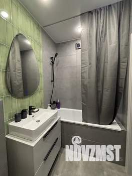 1-к квартира, посуточно, 39м2, 3/9 этаж