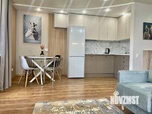 Студия квартира, посуточно, 35м2, 2/9 этаж