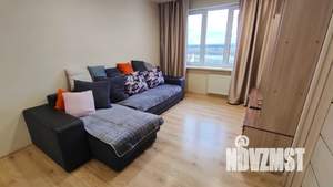 1-к квартира, посуточно, 42м2, 11/18 этаж