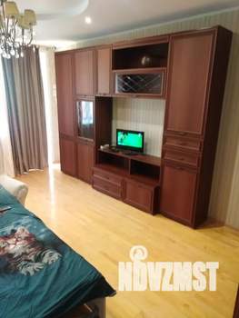 1-к квартира, посуточно, 37м2, 3/9 этаж