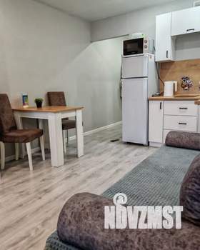 Студия квартира, посуточно, 30м2, 3/17 этаж