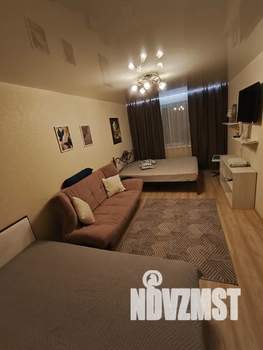 1-к квартира, посуточно, 41м2, 5/10 этаж