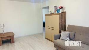 3-к квартира, посуточно, 58м2, 1/5 этаж