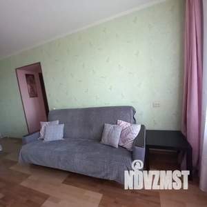 1-к квартира, посуточно, 39м2, 7/10 этаж