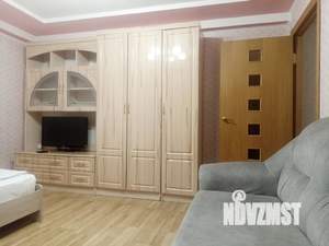 1-к квартира, посуточно, 37м2, 5/11 этаж