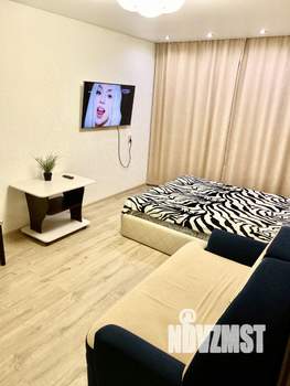 1-к квартира, посуточно, 34м2, 5/10 этаж