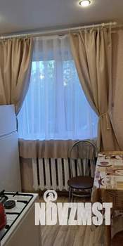 1-к квартира, посуточно, 38м2, 1/5 этаж