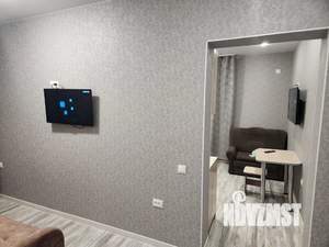 Студия квартира, посуточно, 31м2, 1/2 этаж