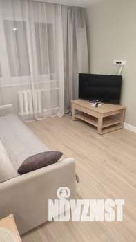 1-к квартира, посуточно, 37м2, 7/10 этаж