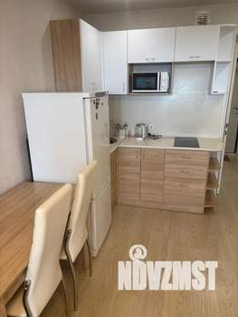 Студия квартира, посуточно, 23м2, 10/17 этаж