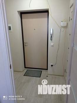 Студия квартира, посуточно, 27м2, 5/10 этаж