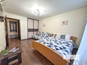 1-к квартира, посуточно, 36м2, 2/10 этаж