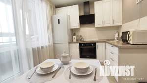 1-к квартира, посуточно, 38м2, 4/17 этаж