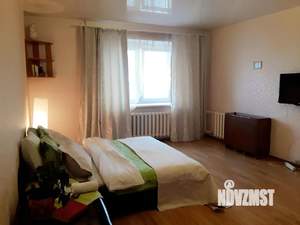 2-к квартира, посуточно, 70м2, 8/12 этаж