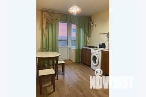 1-к квартира, посуточно, 42м2, 1/9 этаж
