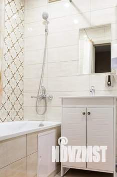 1-к квартира, посуточно, 33м2, 4/14 этаж