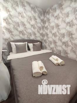 1-к квартира, посуточно, 40м2, 3/10 этаж