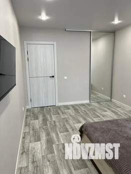 1-к квартира, посуточно, 37м2, 7/10 этаж