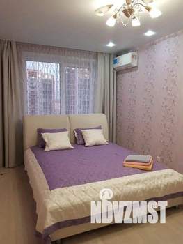 1-к квартира, посуточно, 52м2, 1/1 этаж