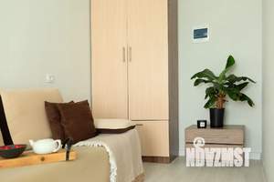 Студия квартира, посуточно, 27м2, 12/15 этаж