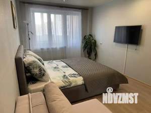 1-к квартира, посуточно, 36м2, 1/1 этаж