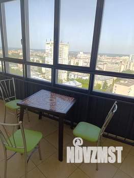 1-к квартира, посуточно, 42м2, 18/25 этаж