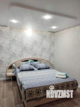 1-к квартира, посуточно, 35м2, 7/9 этаж