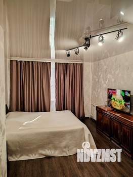 1-к квартира, посуточно, 32м2, 10/10 этаж