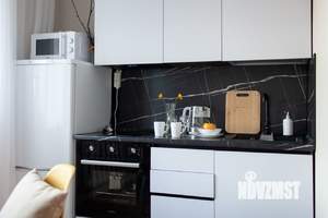 1-к квартира, посуточно, 33м2, 4/10 этаж