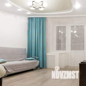 1-к квартира, посуточно, 33м2, 4/14 этаж