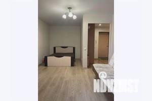 1-к квартира, посуточно, 38м2, 4/10 этаж