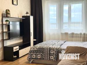 Студия квартира, посуточно, 25м2, 13/17 этаж