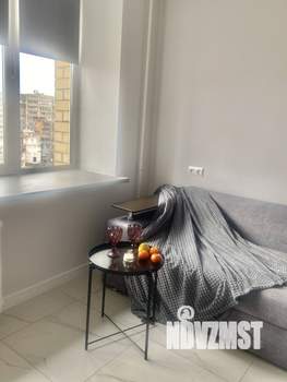 Студия квартира, посуточно, 41м2, 8/9 этаж